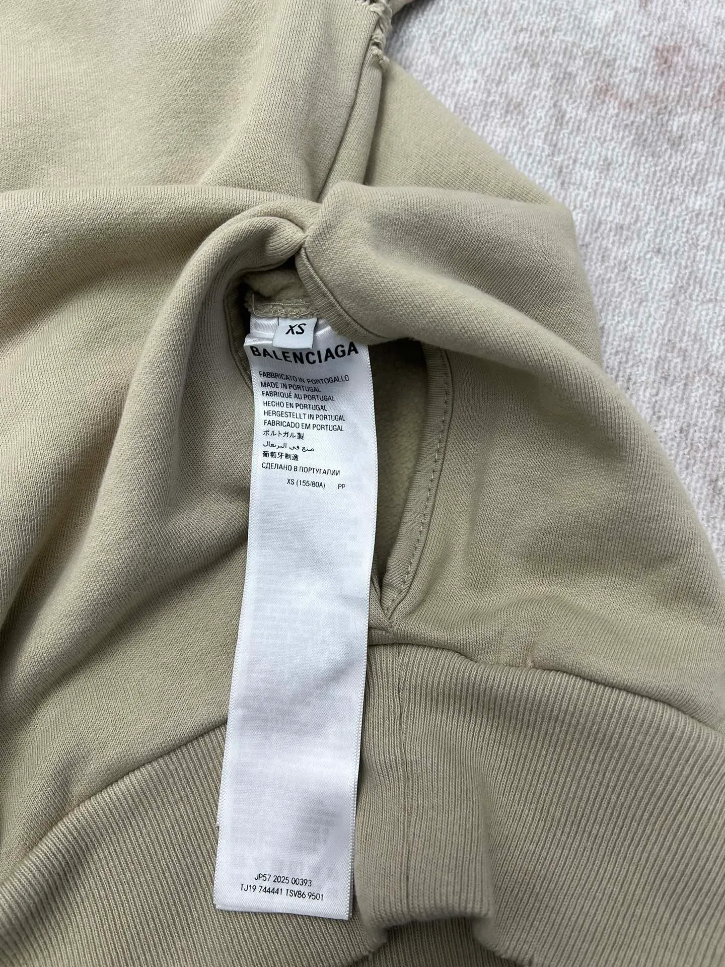 25ss New Arrival TAPE TYPE RIPPED POCKET HOODIE tape type Sizes：XS.S.M.L.